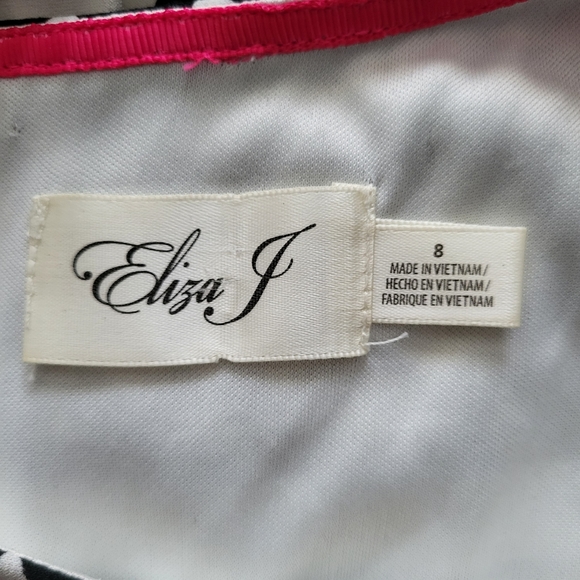 Eliza J Striped Geometric Dress Black White Gray Fuscia Size 8 - Picture 7 of 9